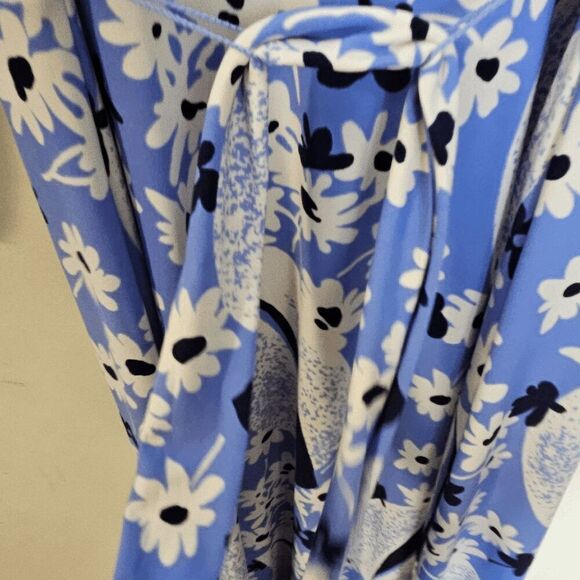 Ralph Lauren Floral Surplice Jersey Dress NWT Women's Blue/Cream Size 8 - Picture 6 of 7